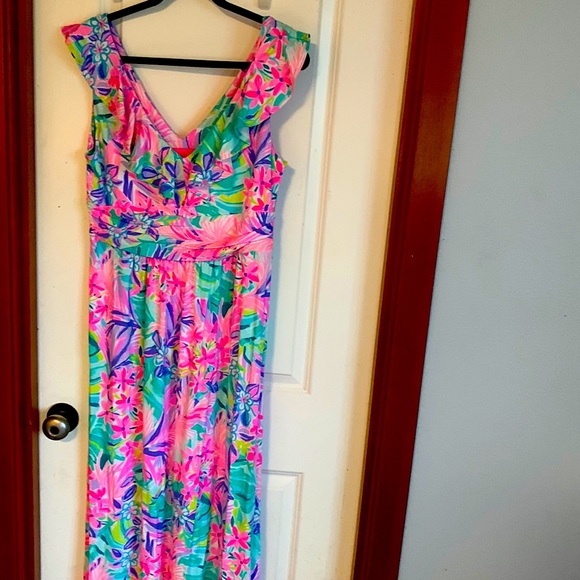 Lilly Pulitzer Dresses & Skirts - Lilly Pulitzer maxi dress